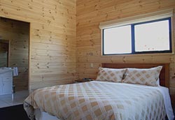 Alpine Cottage bedroom
